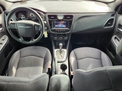 2014 Chrysler 200 LX