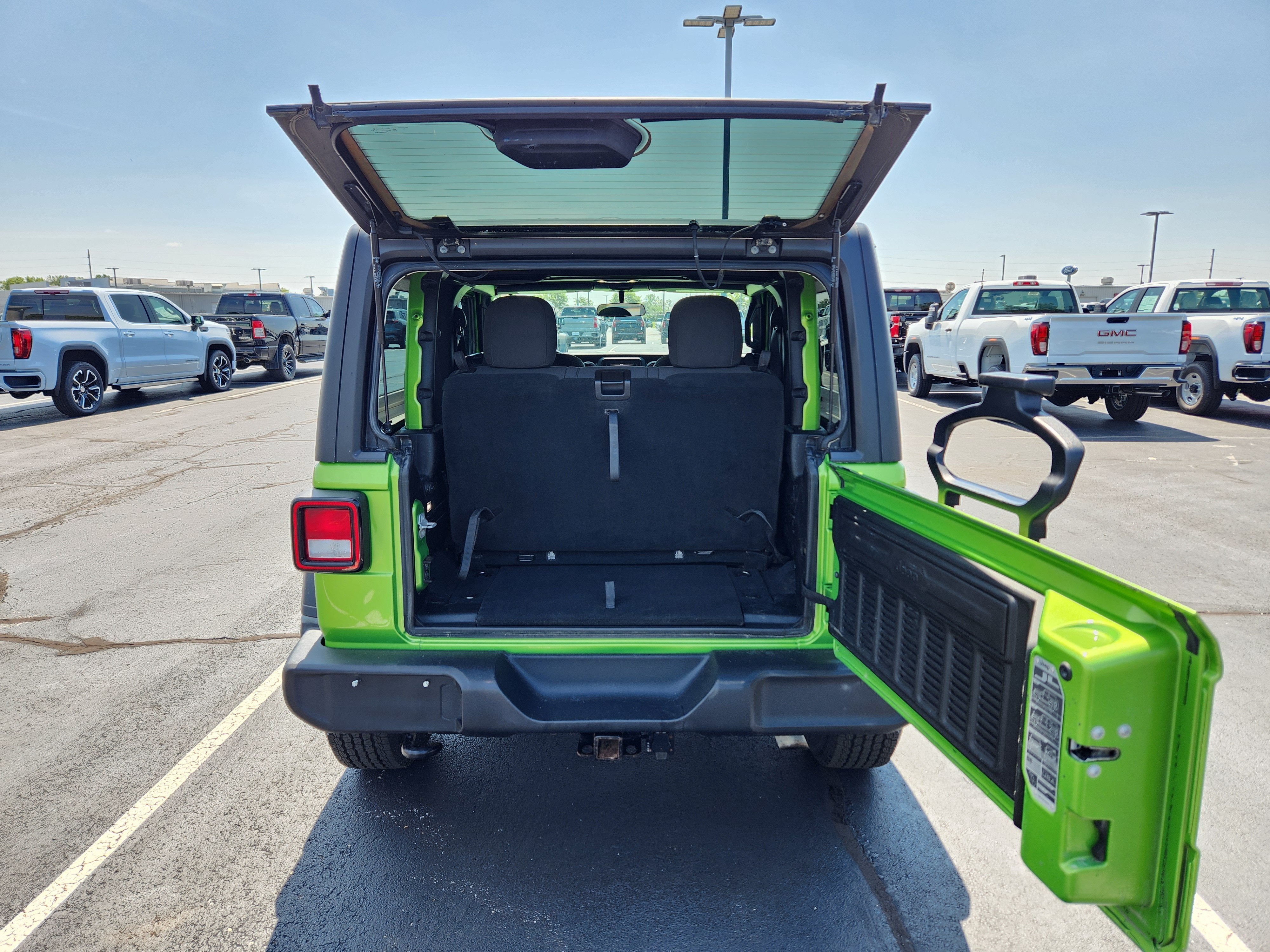 2020 Jeep Wrangler Sport S 4x4