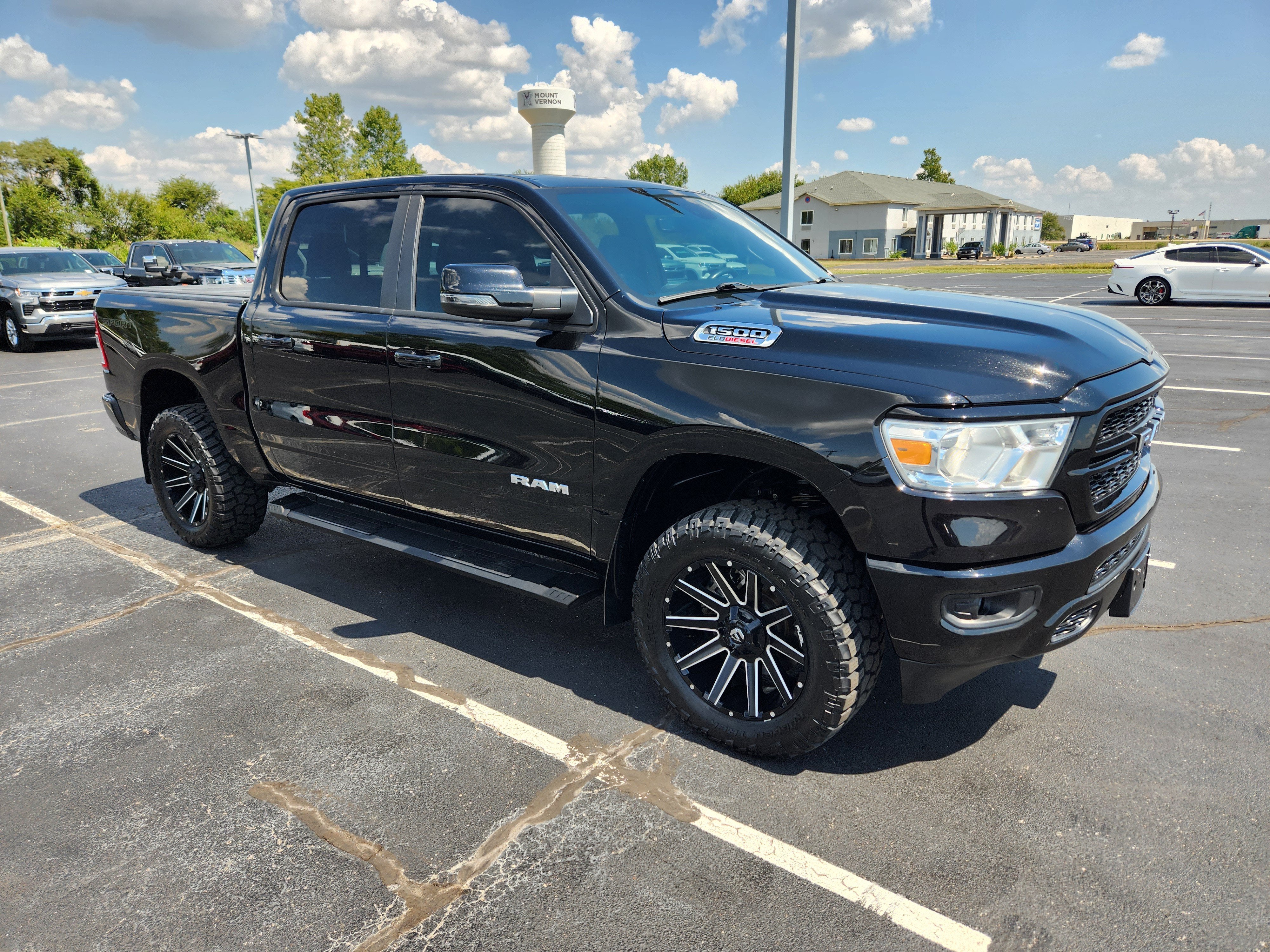 2023 RAM 1500 Big Horn Crew Cab 4x4 5'7" Box
