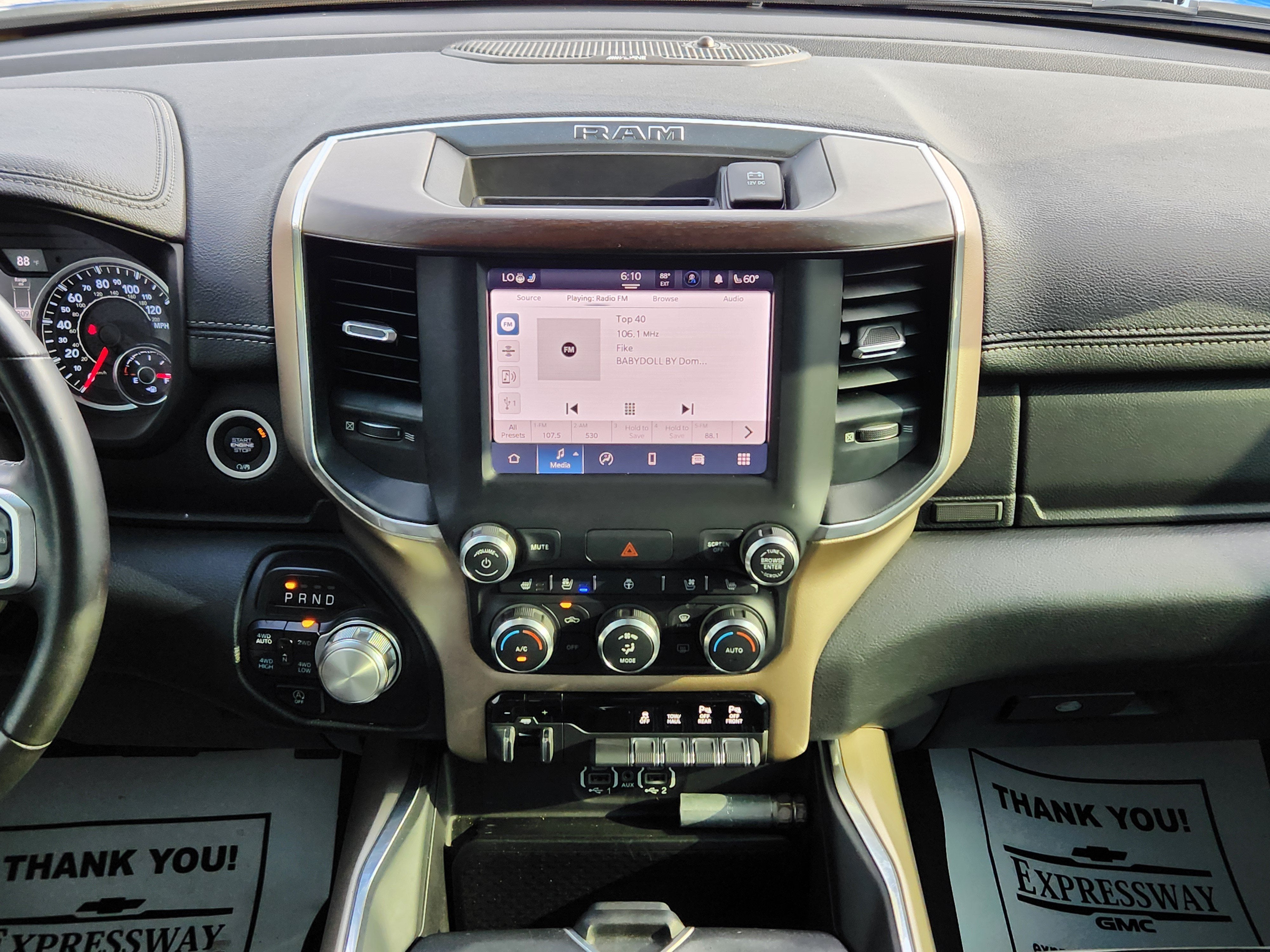 2022 RAM 1500 Laramie Crew Cab 4x4 5'7" Box