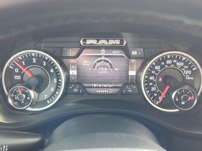 2022 RAM 1500 Laramie Crew Cab 4x4 5'7" Box
