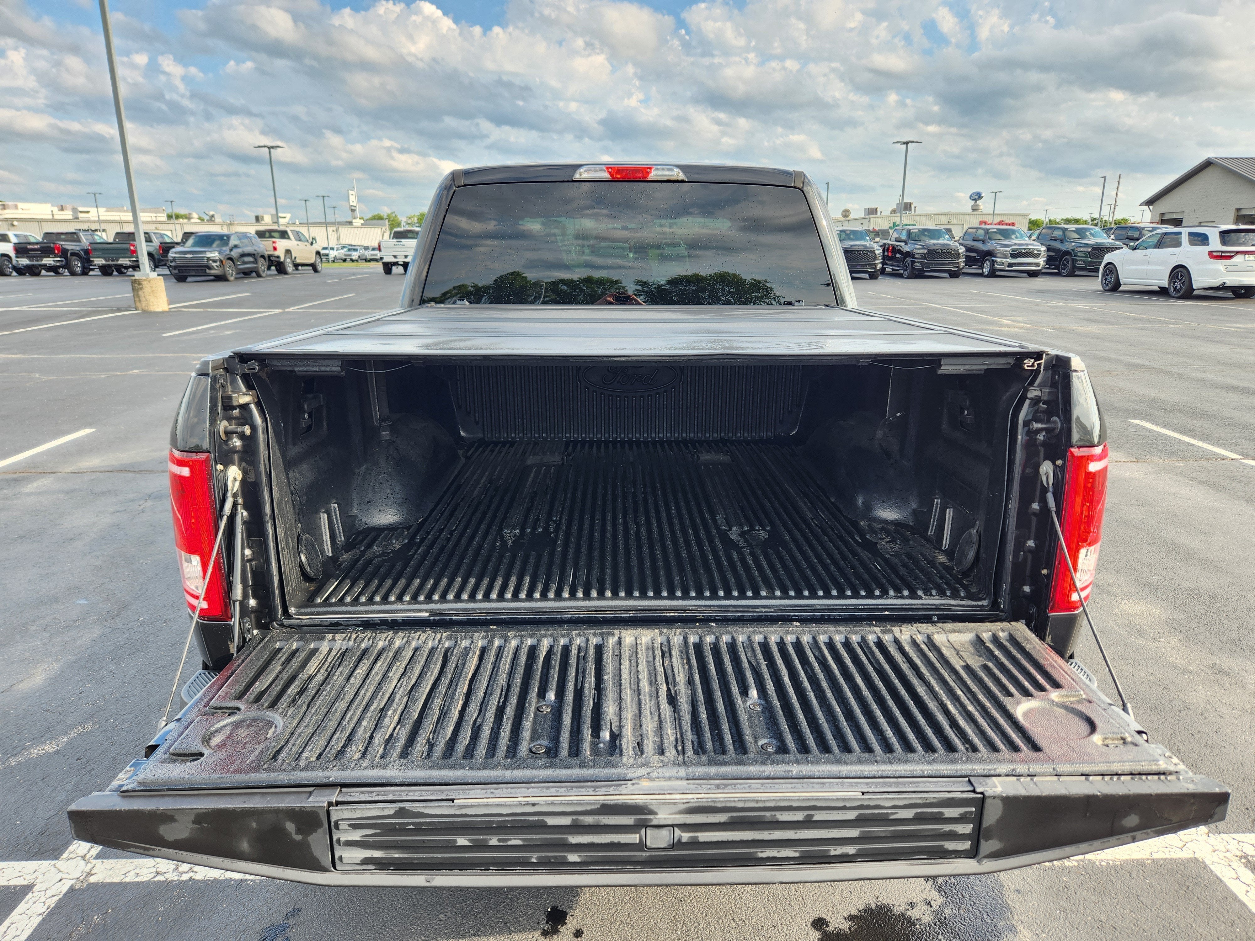 2015 Ford F-150 XLT SUPER CREW