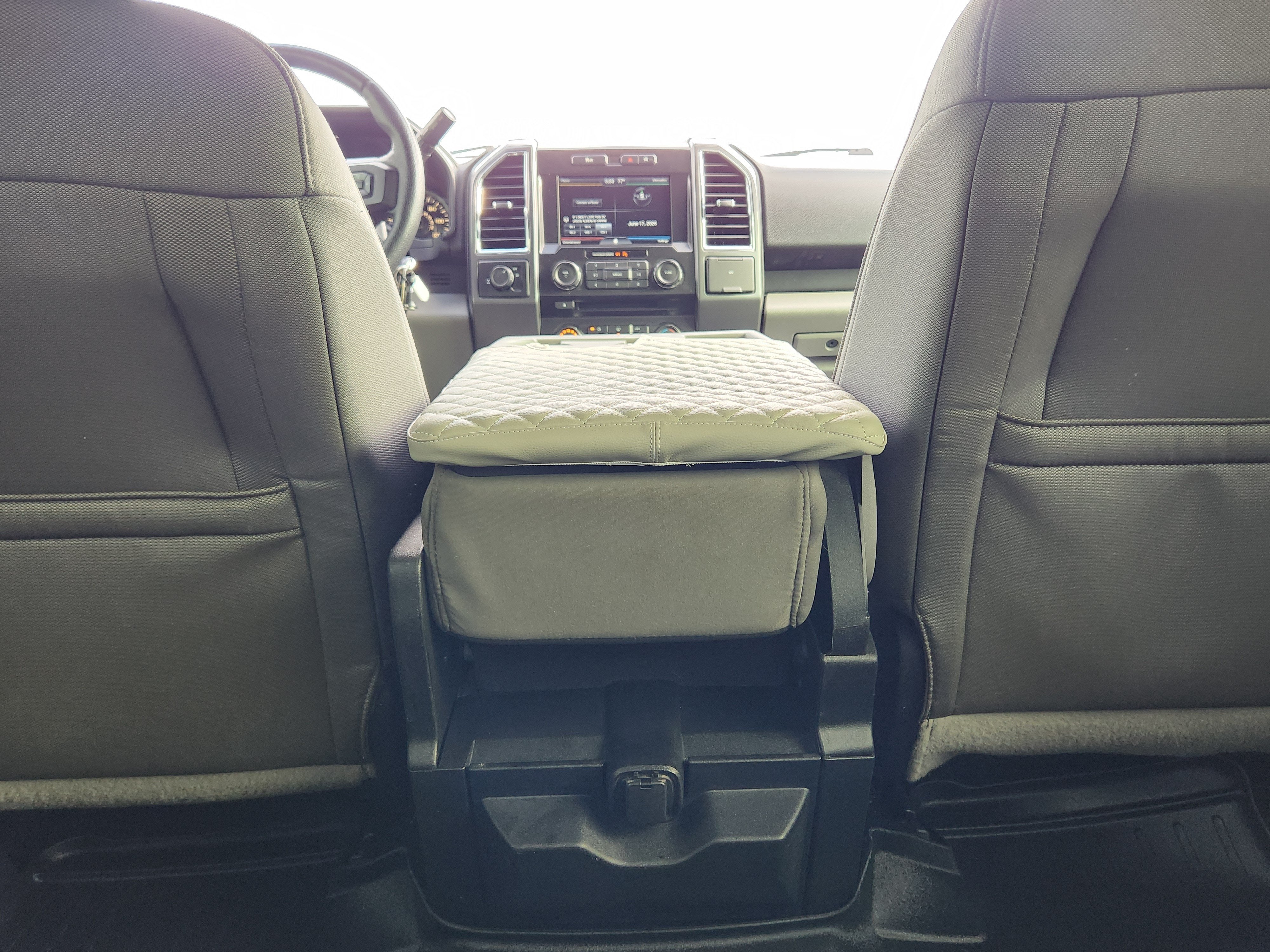 2015 Ford F-150 XLT SUPER CREW