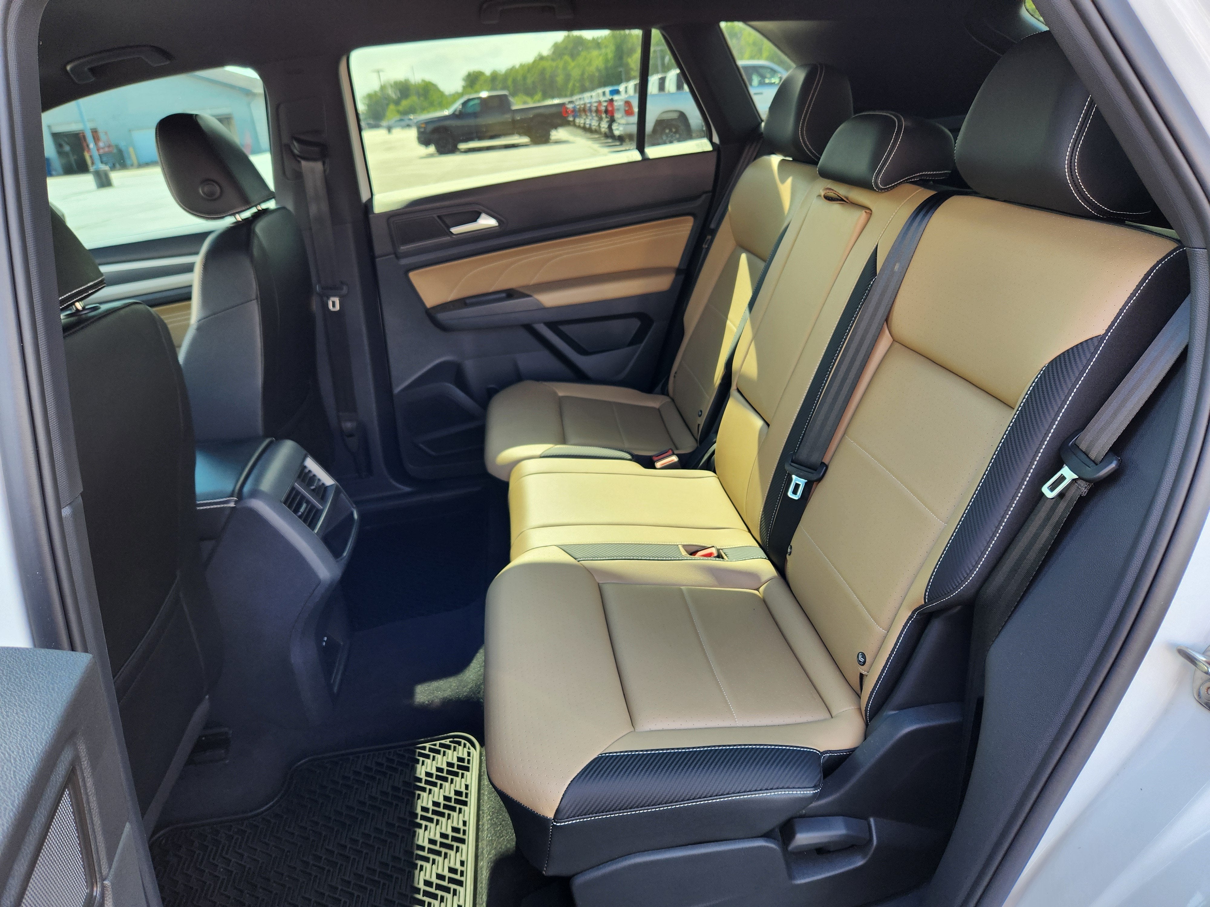 2023 Volkswagen Atlas Cross Sport 3.6L V6 SE w/Technology