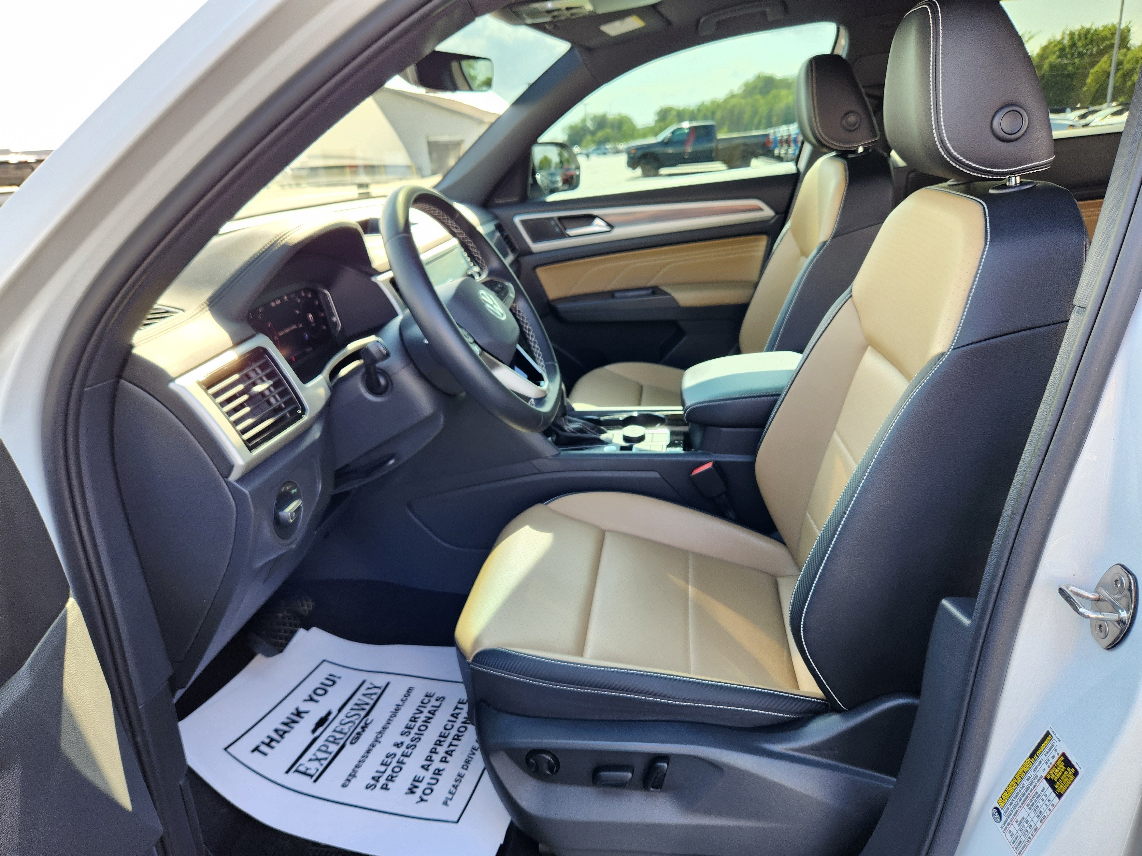 2023 Volkswagen Atlas Cross Sport 3.6L V6 SE w/Technology