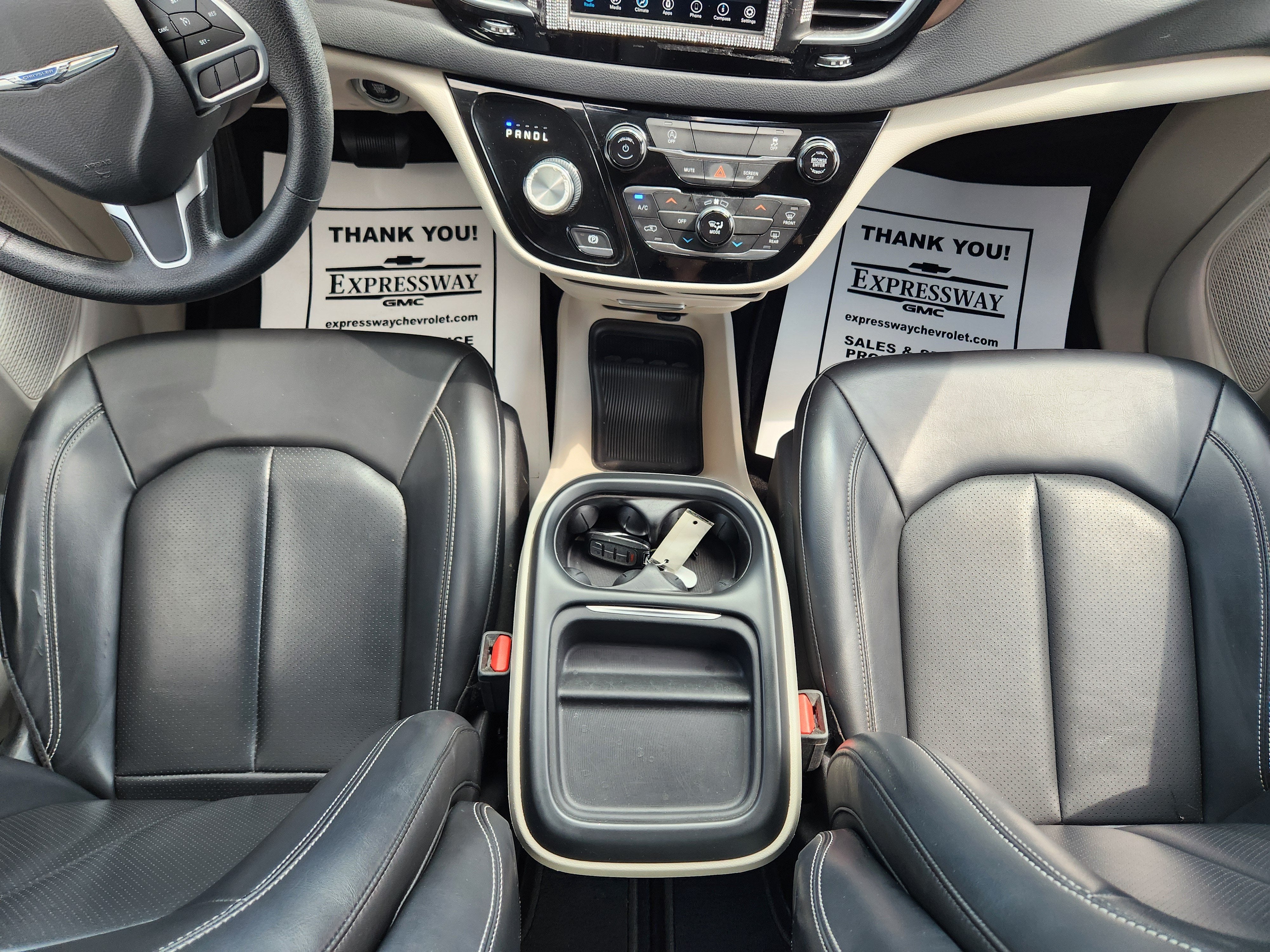 2021 Chrysler Voyager LXI