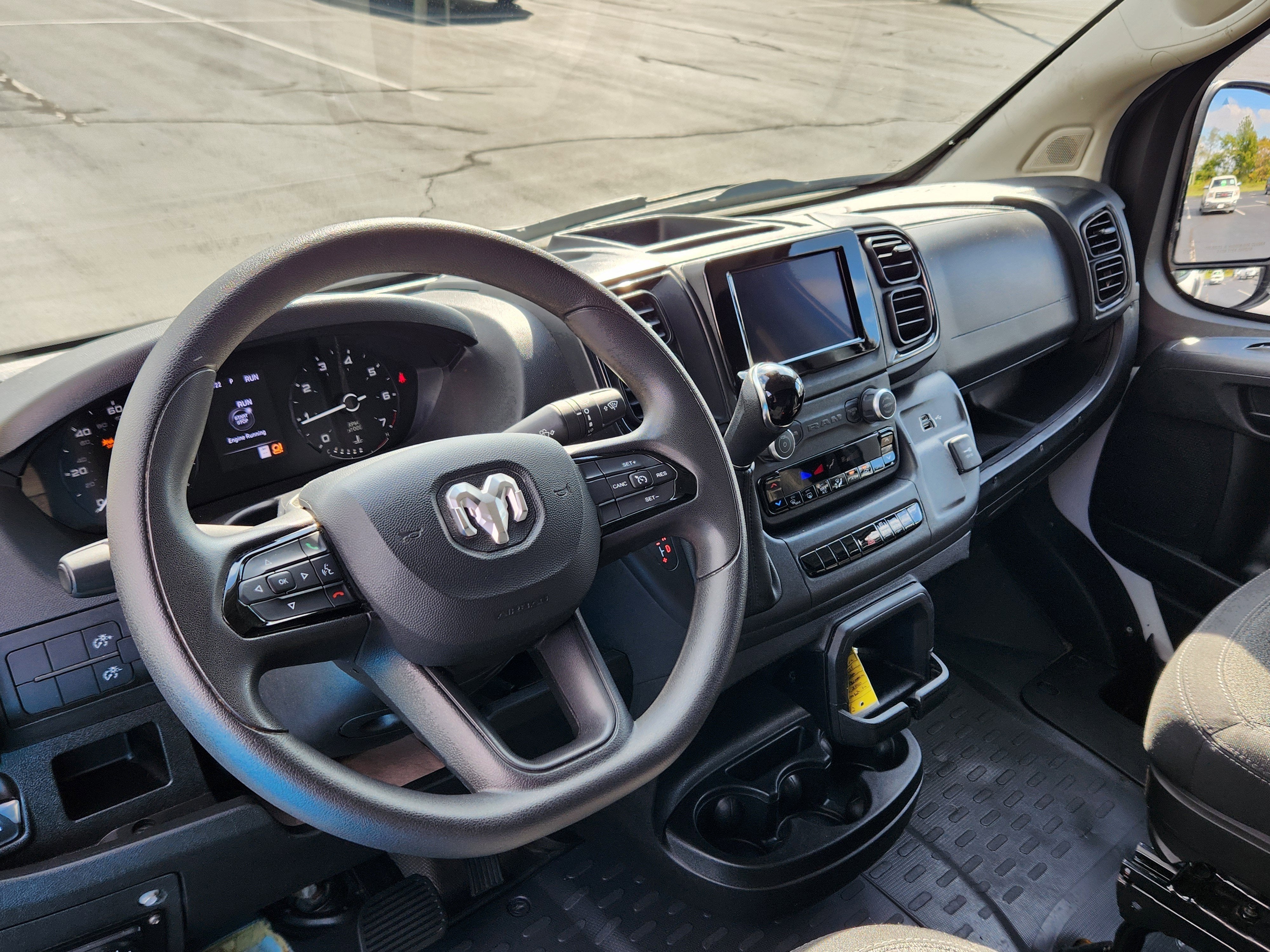 2023 RAM ProMaster 2500 11 Passenger Seating
