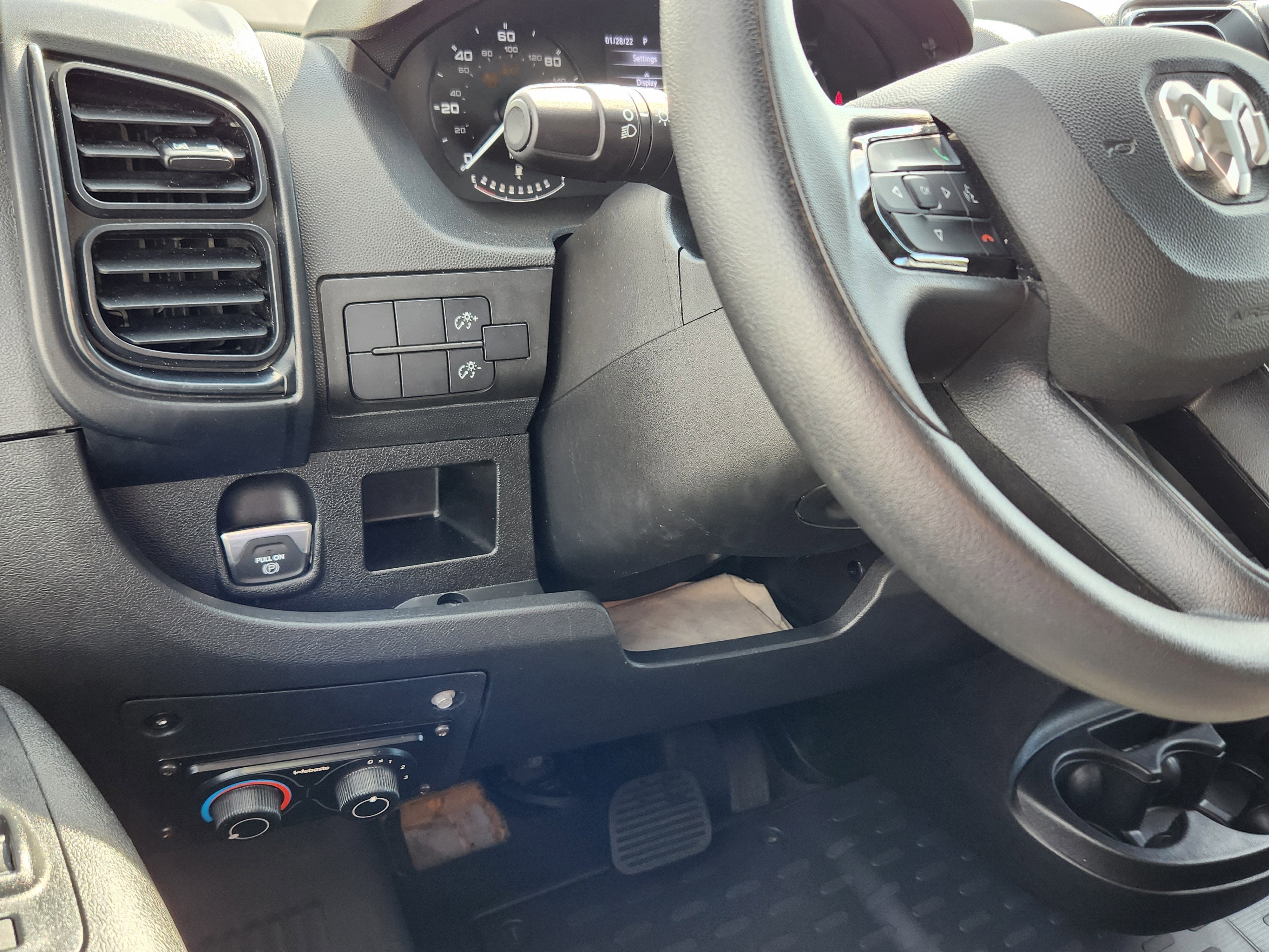 2023 RAM ProMaster 2500 11 Passenger Seating