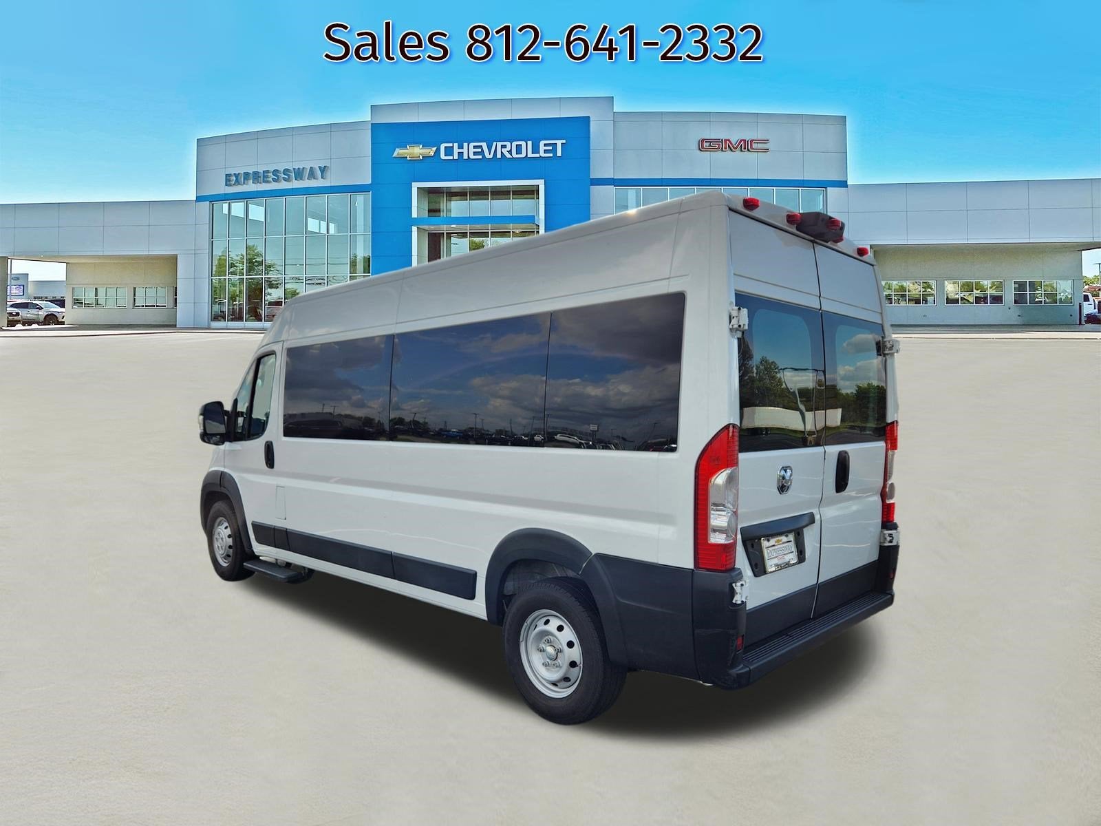 2023 RAM ProMaster 2500 11 Passenger Seating