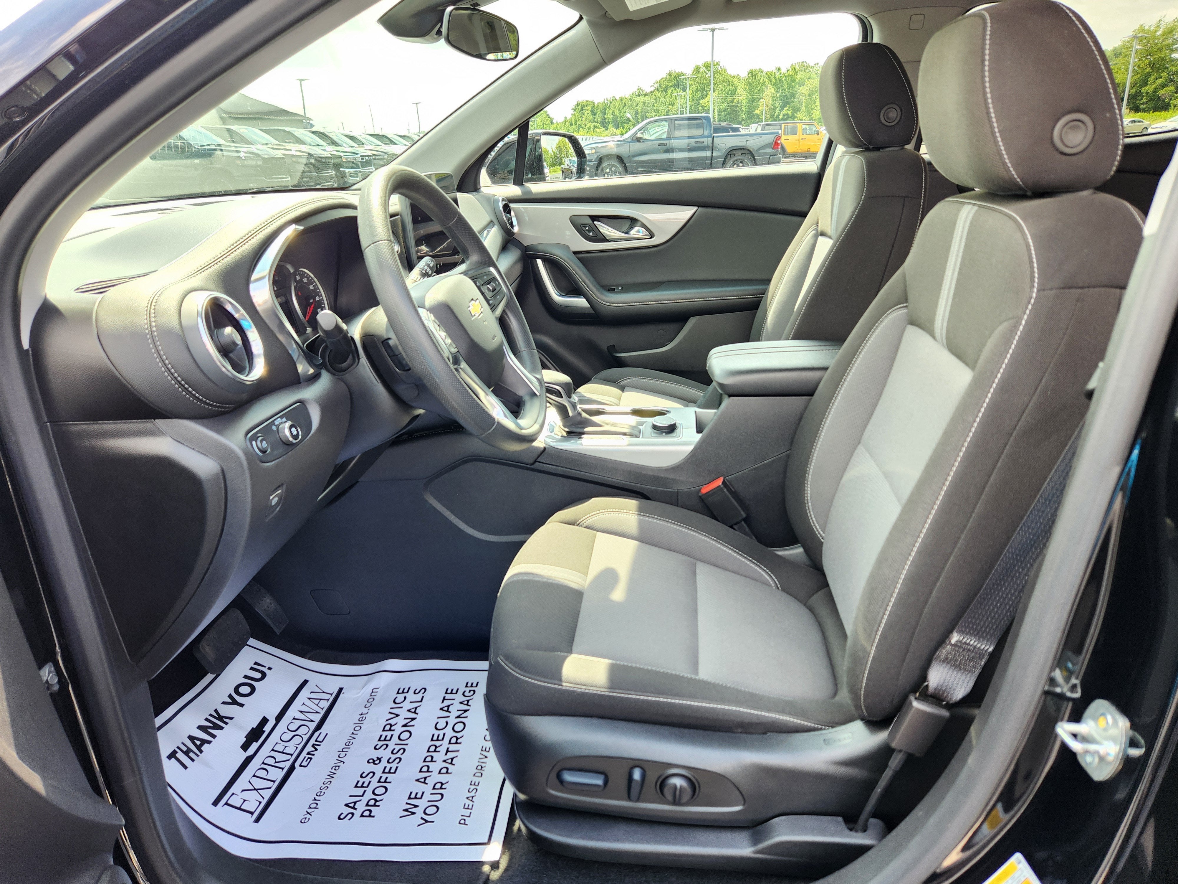 2025 Chevrolet Blazer 2LT