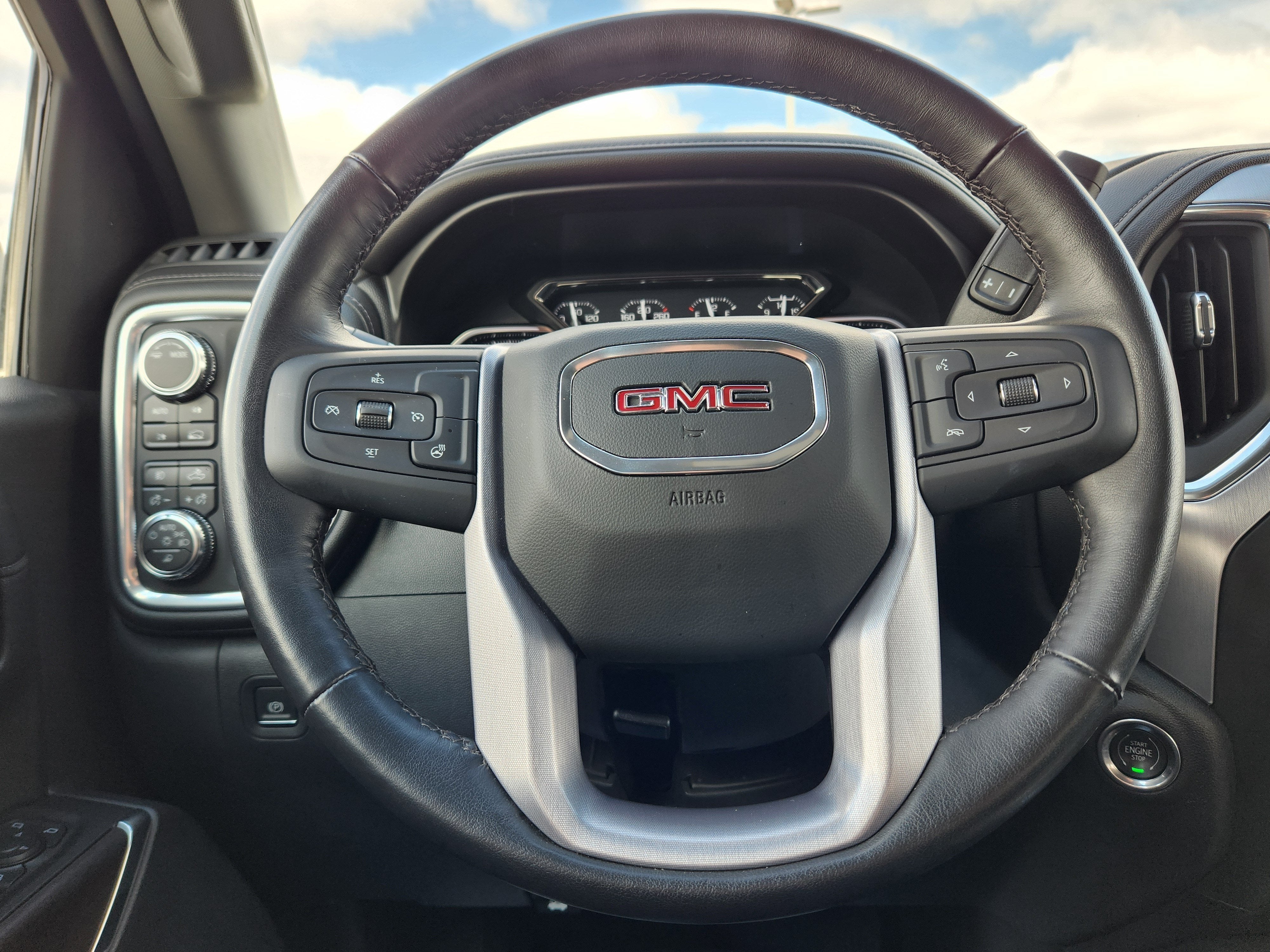 2021 GMC Sierra 1500 SLT