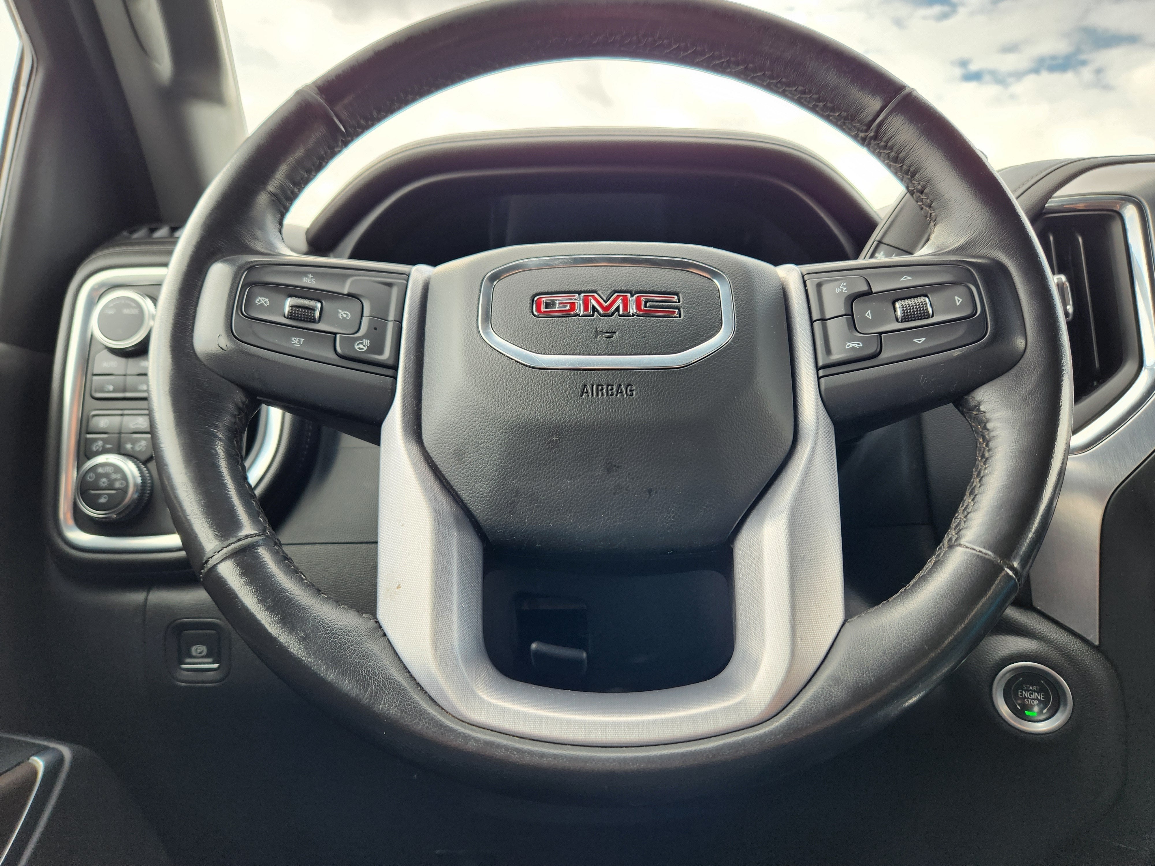 2021 GMC Sierra 1500 SLT