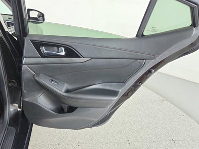 2020 Nissan Maxima SL