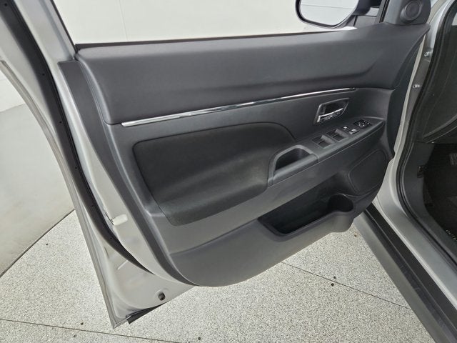 2024 Mitsubishi Outlander Sport Base