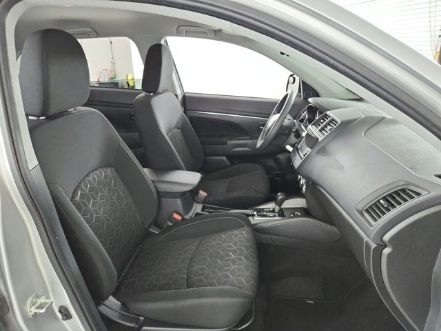 2024 Mitsubishi Outlander Sport Base