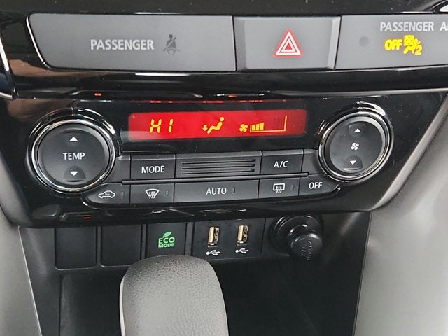2023 Mitsubishi Eclipse Cross Base