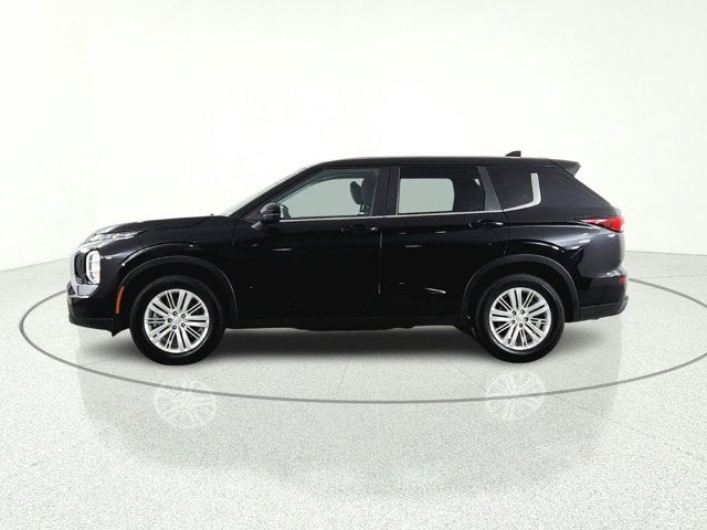 2024 Mitsubishi Outlander ES