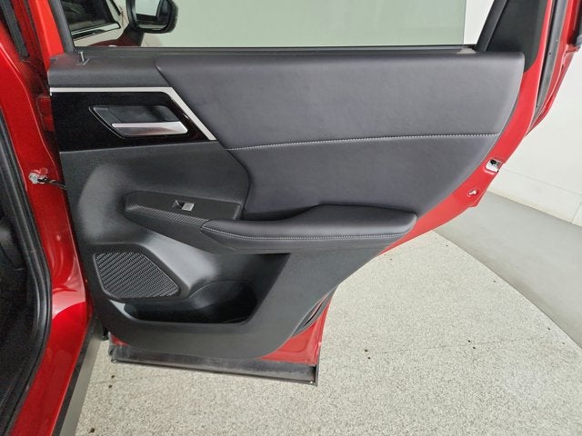 2024 Mitsubishi Outlander SE Black Edition