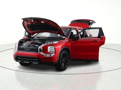 2024 Mitsubishi Outlander SE Black Edition