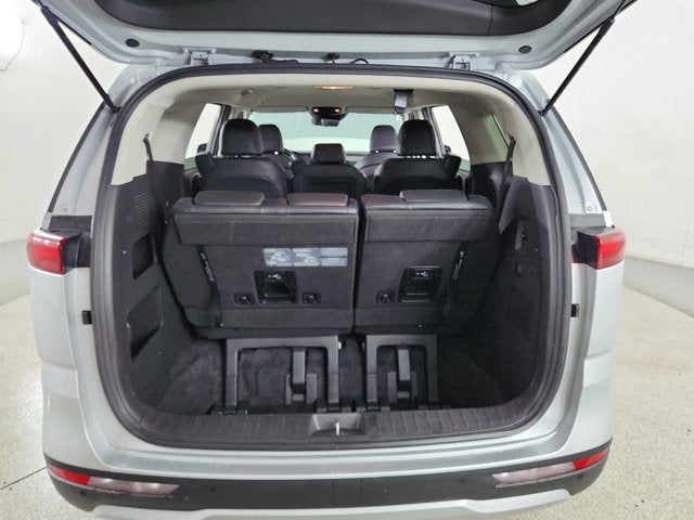 2023 Kia Carnival LX