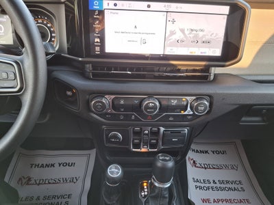 2026 Jeep 4 Dr Wrangler Sport