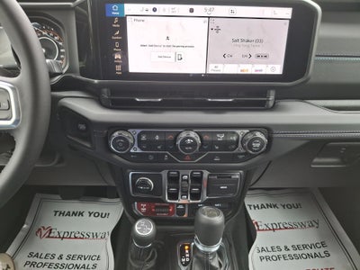 2027 Jeep 4 Dr Wrangler Rewind