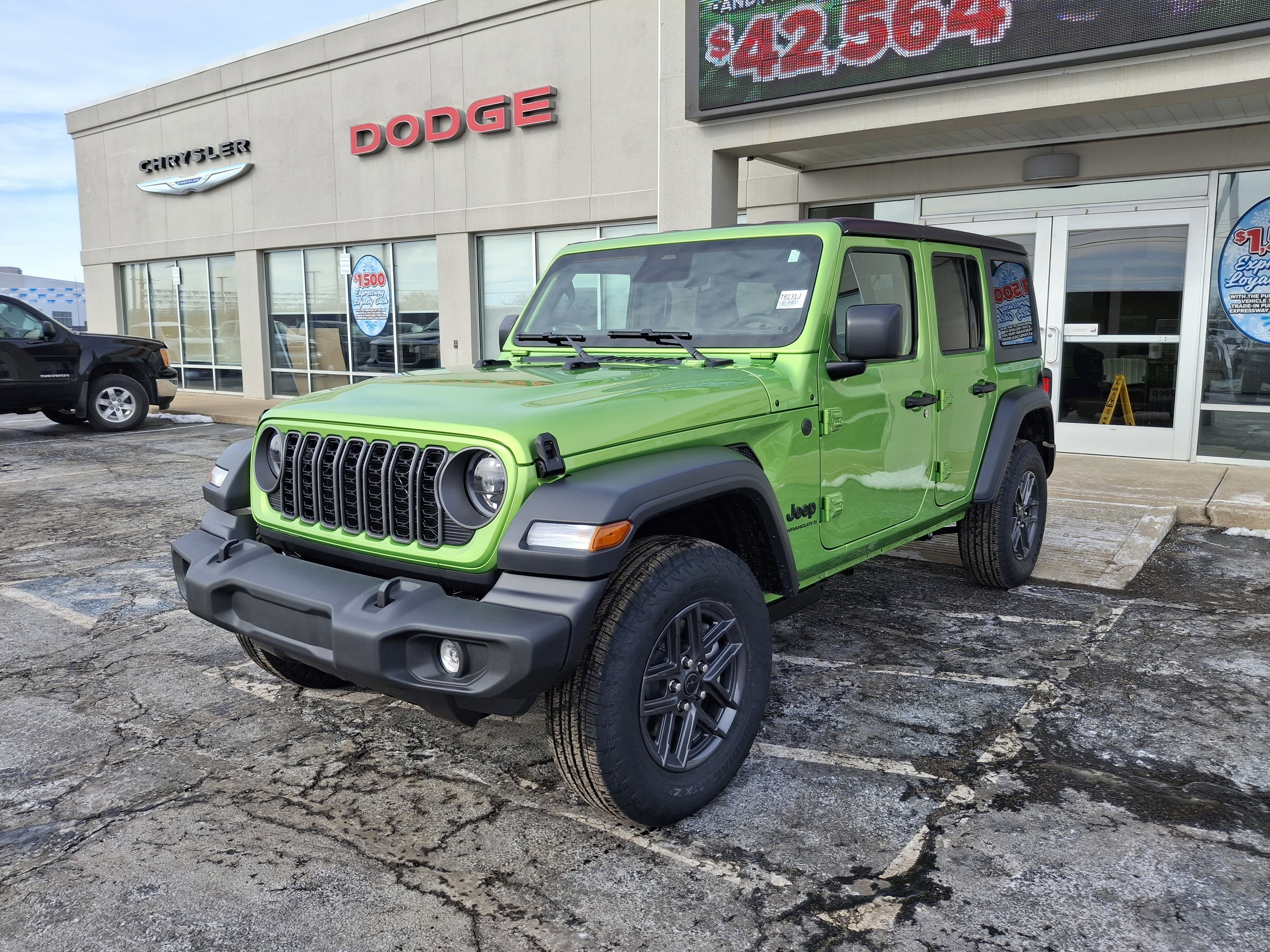 2026 Jeep 4 Dr Wrangler Sport S