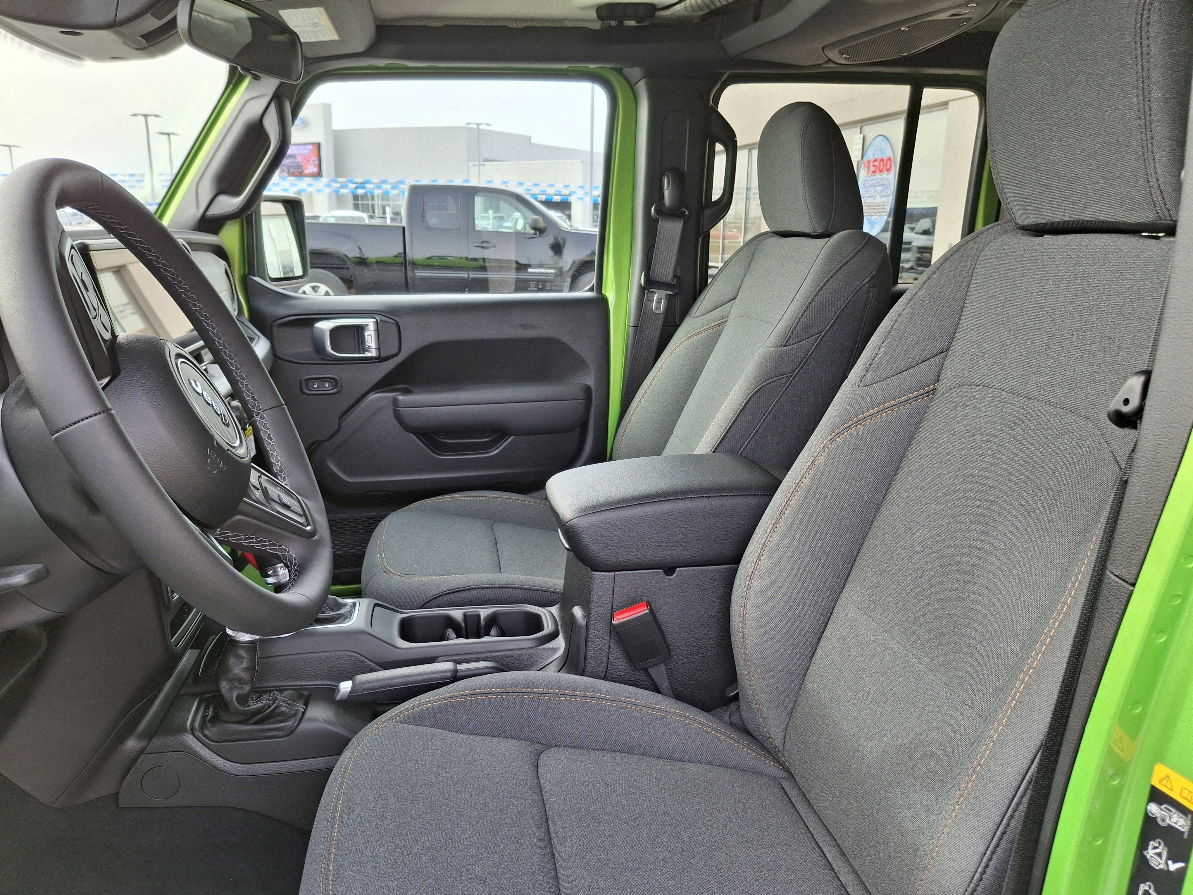 2026 Jeep 4 Dr Wrangler Sport S