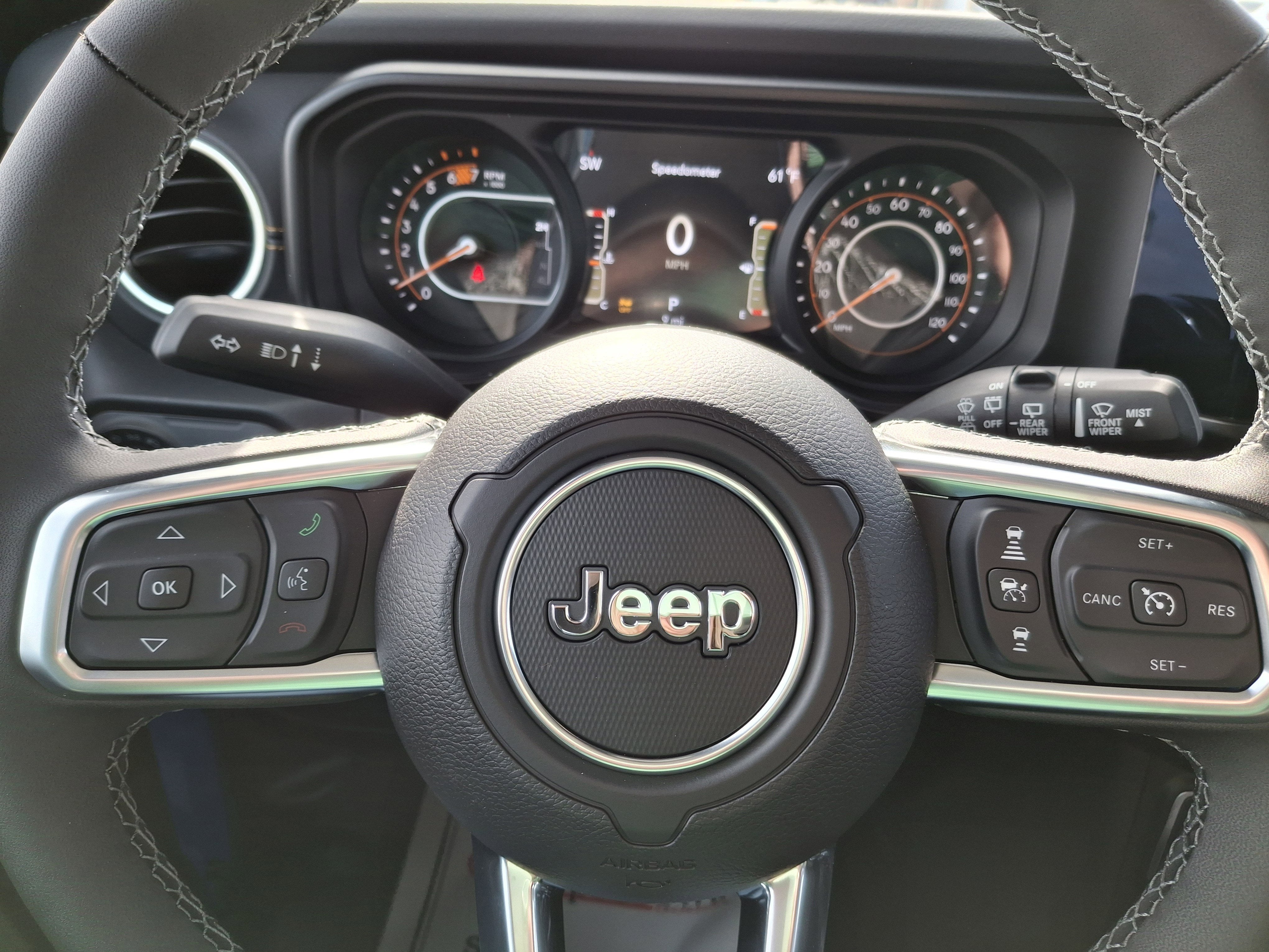 2026 Jeep 4 Dr Wrangler Sahara