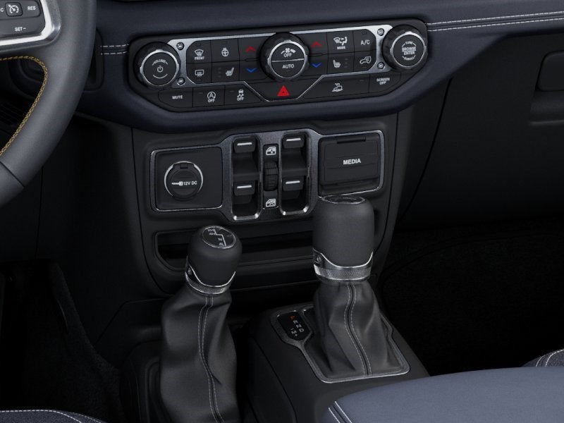 2026 Jeep 4 Dr Wrangler Sahara