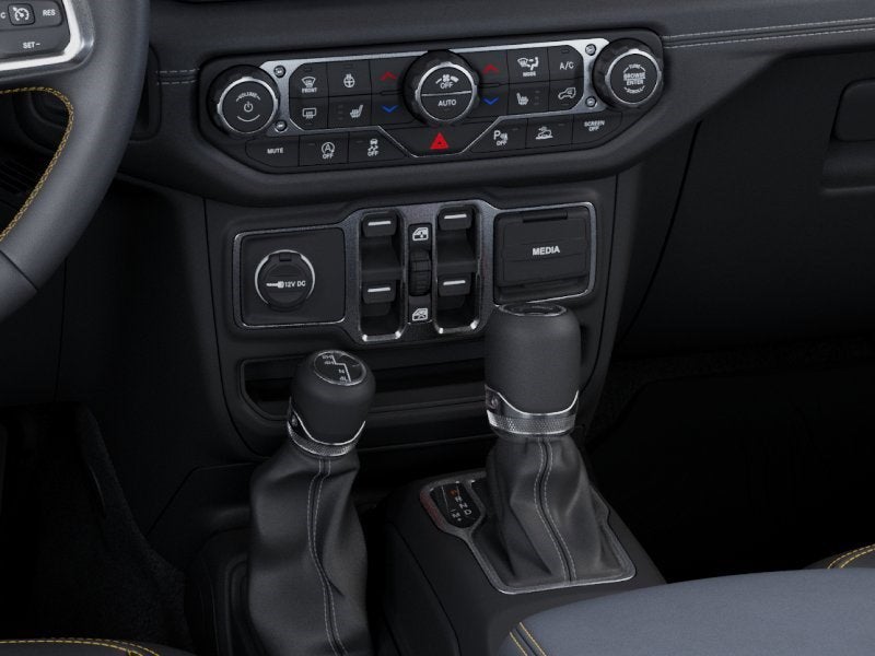 2026 Jeep 4 Dr Wrangler Sahara