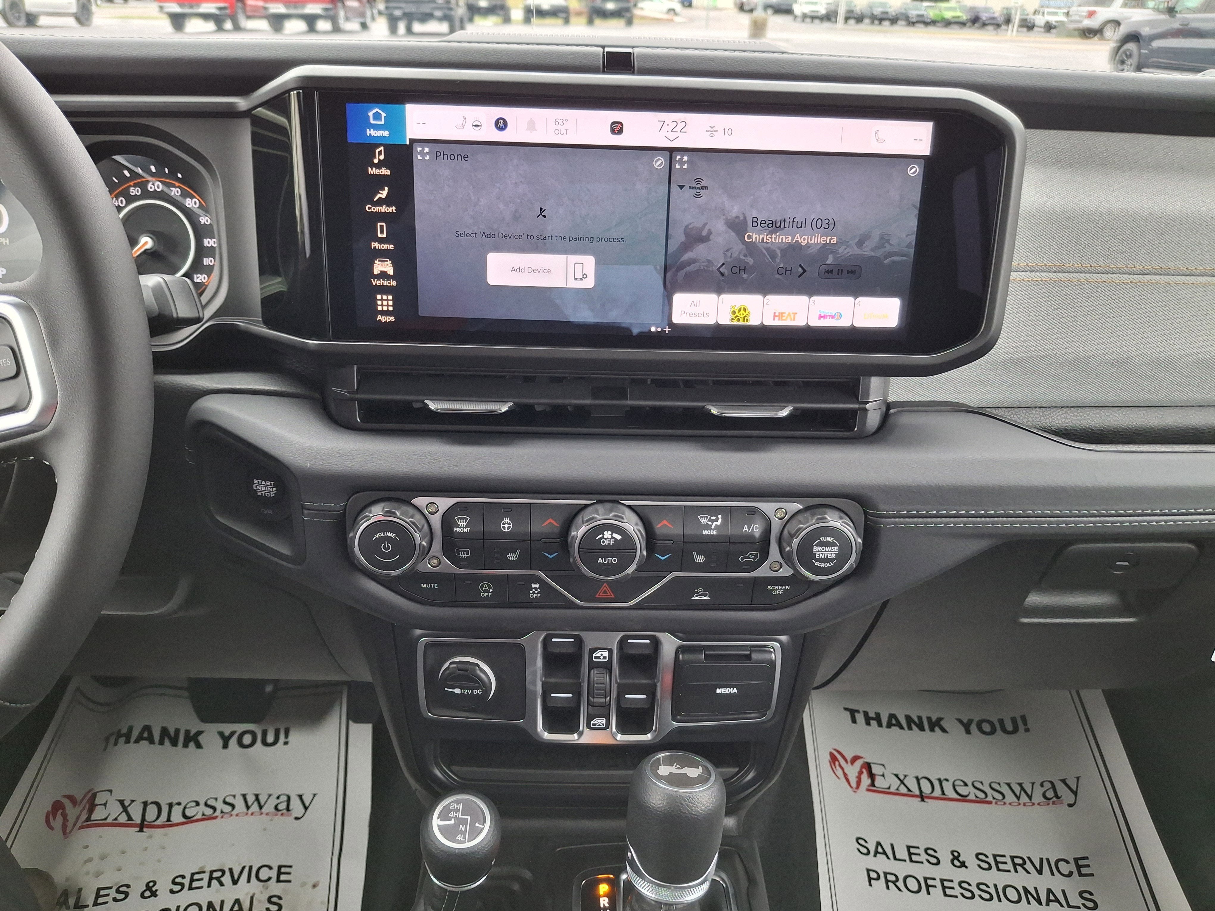 2026 Jeep 4 Dr Wrangler Sahara