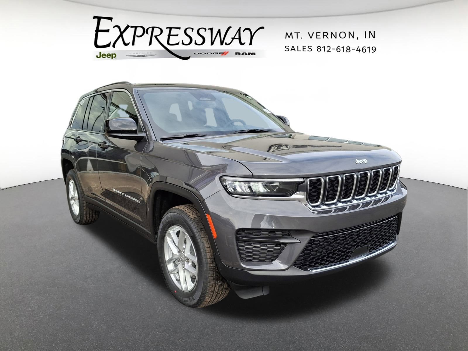 2026 Jeep Grand Cherokee Laredo