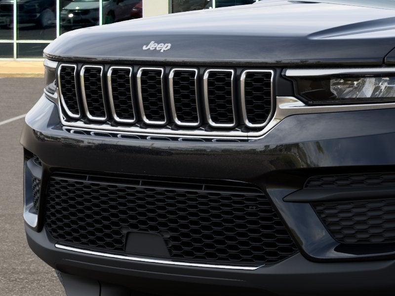 2026 Jeep Grand Cherokee Laredo X
