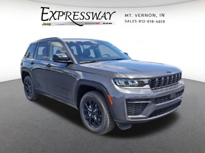 2026 Jeep Grand Cherokee Laredo Altitude