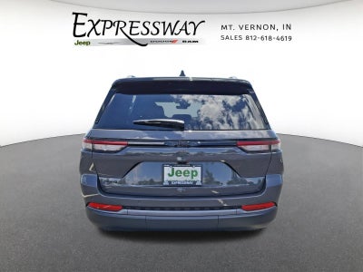 2026 Jeep Grand Cherokee Laredo Altitude