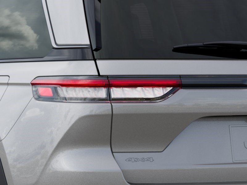 2026 Jeep Grand Cherokee 85th Anniversary Edition