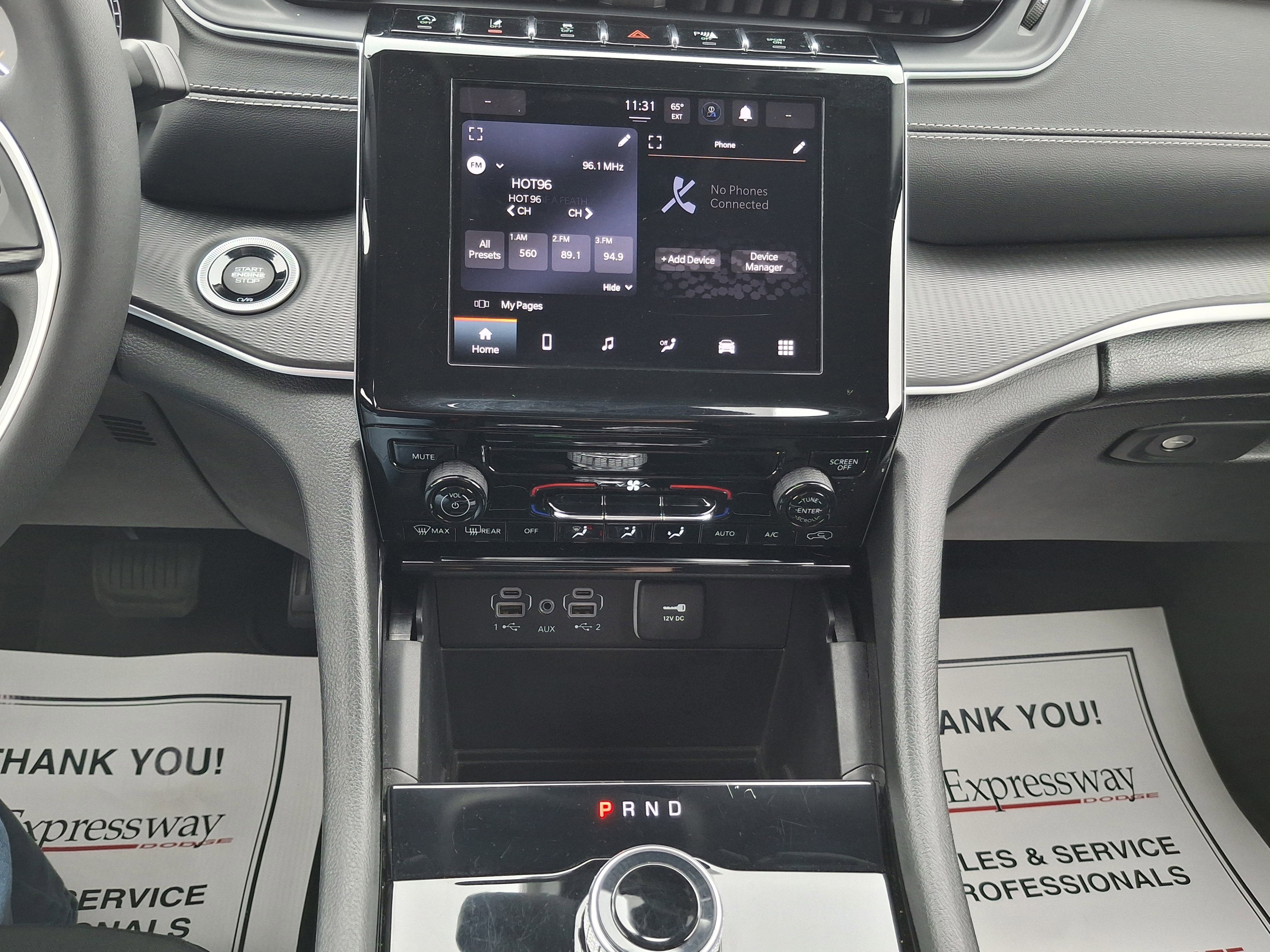 2023 Jeep Grand Cherokee L Laredo