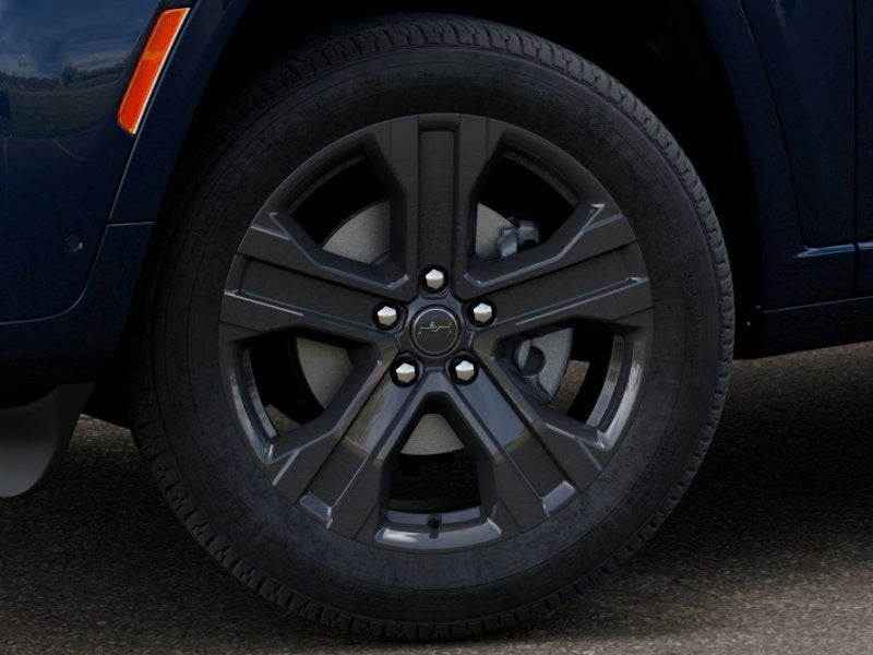 2027 Jeep Grand Cherokee L Limited Reserve