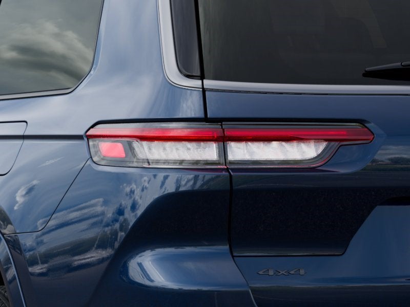 2027 Jeep Grand Cherokee L Limited Reserve