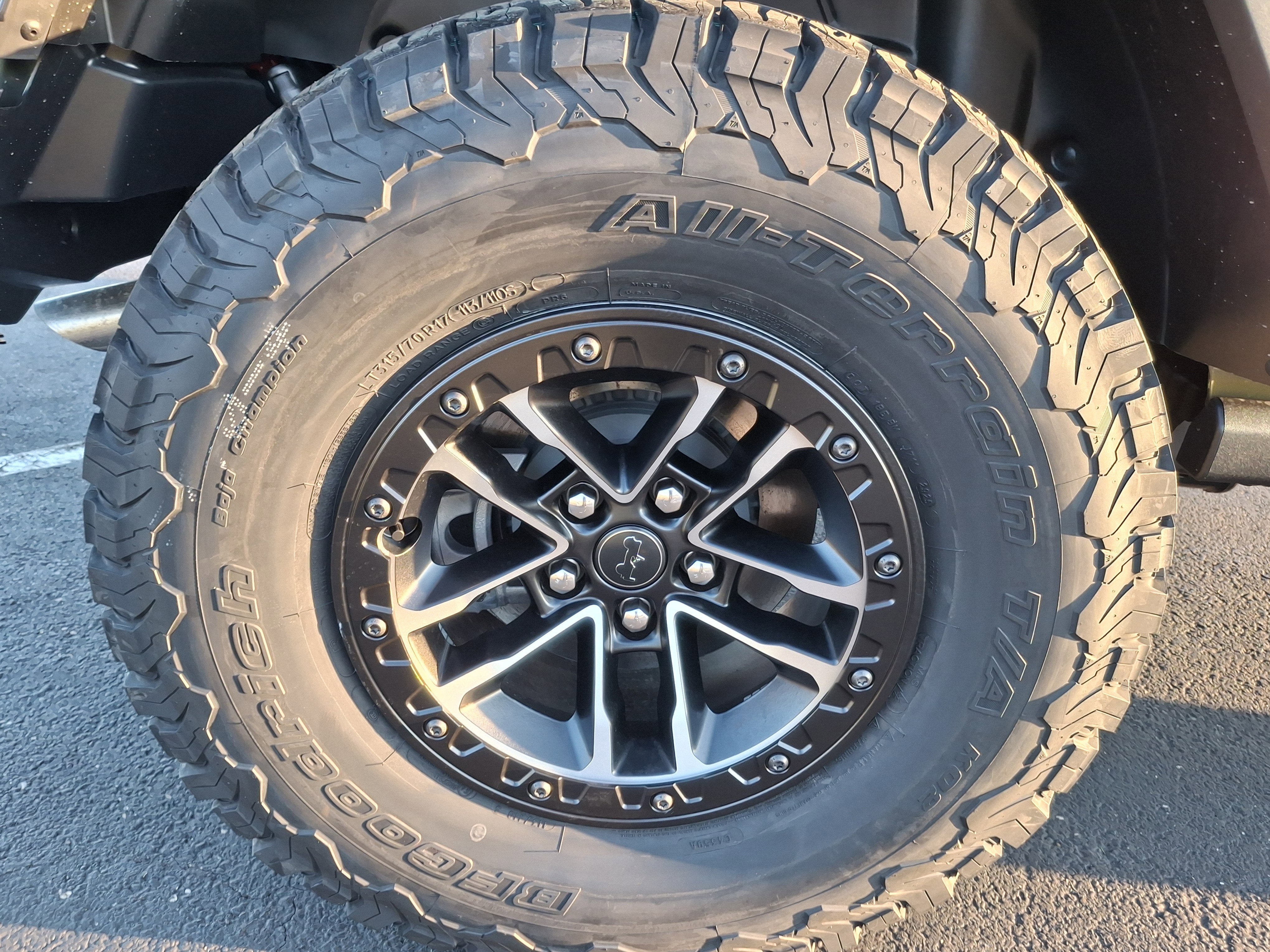 2026 Jeep 4 Dr Wrangler Willys