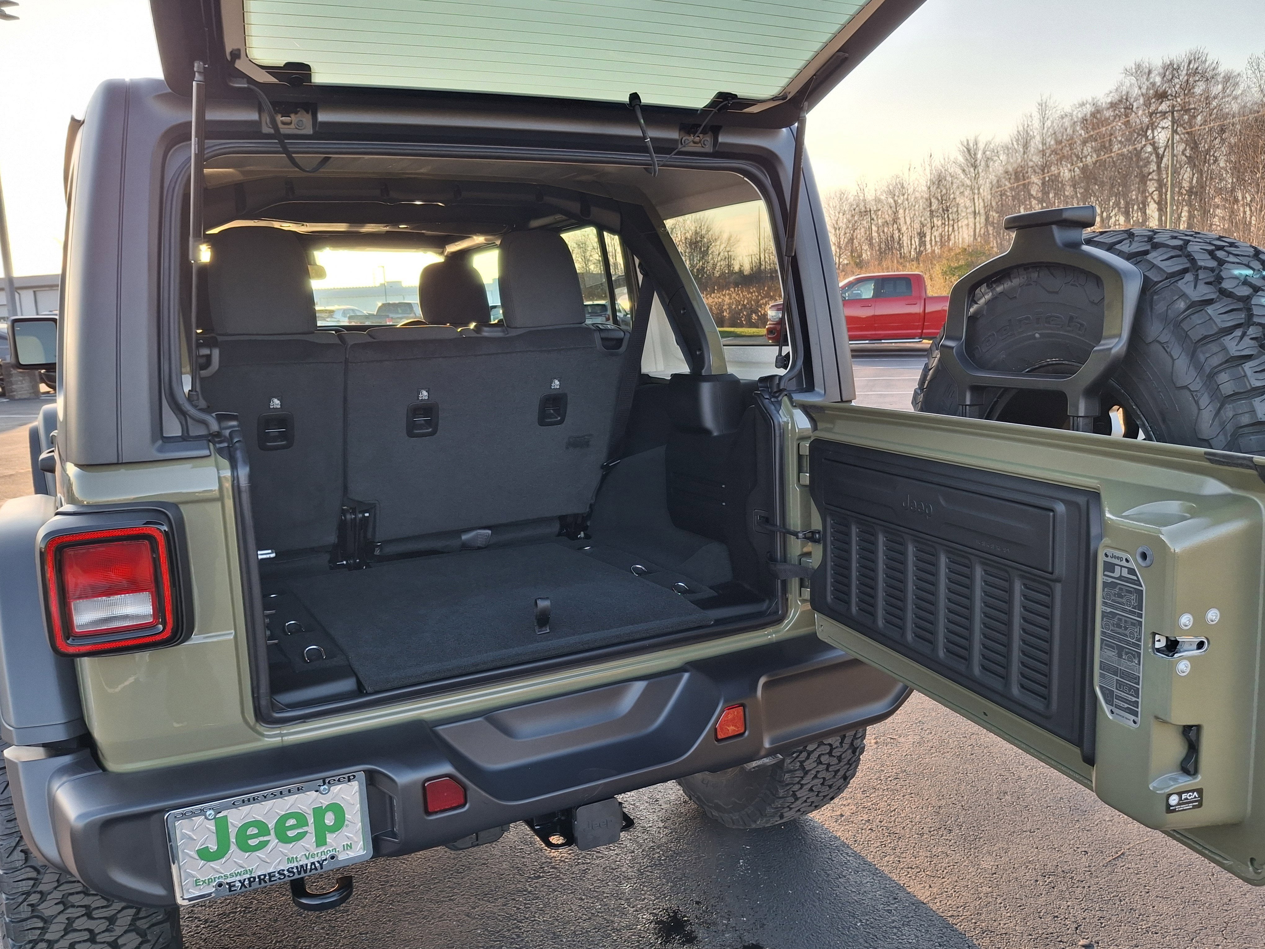 2026 Jeep 4 Dr Wrangler Willys