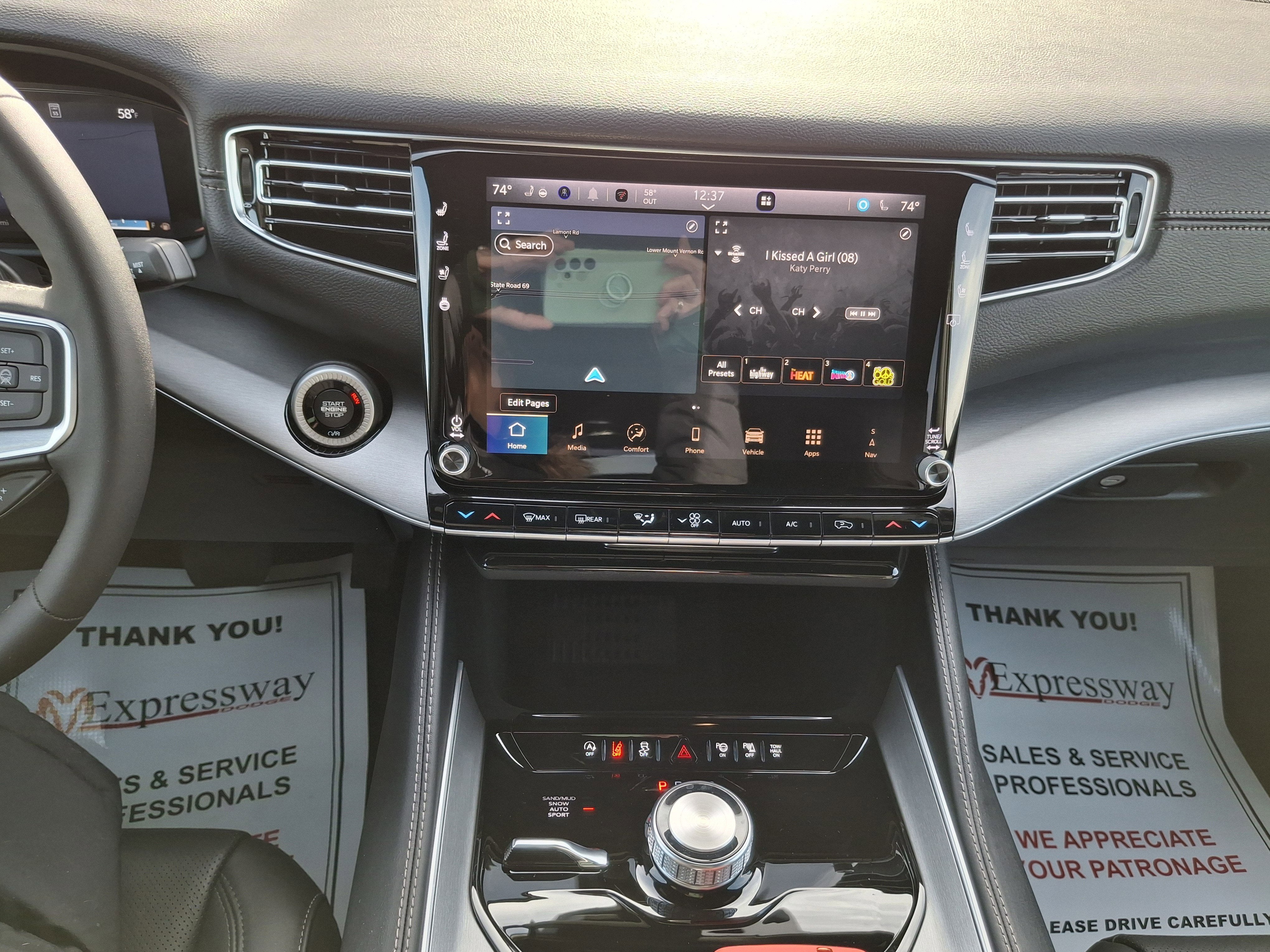 2026 Jeep Grand Wagoneer Base