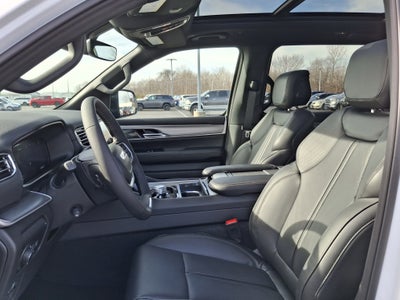 2026 Jeep Grand Wagoneer Base