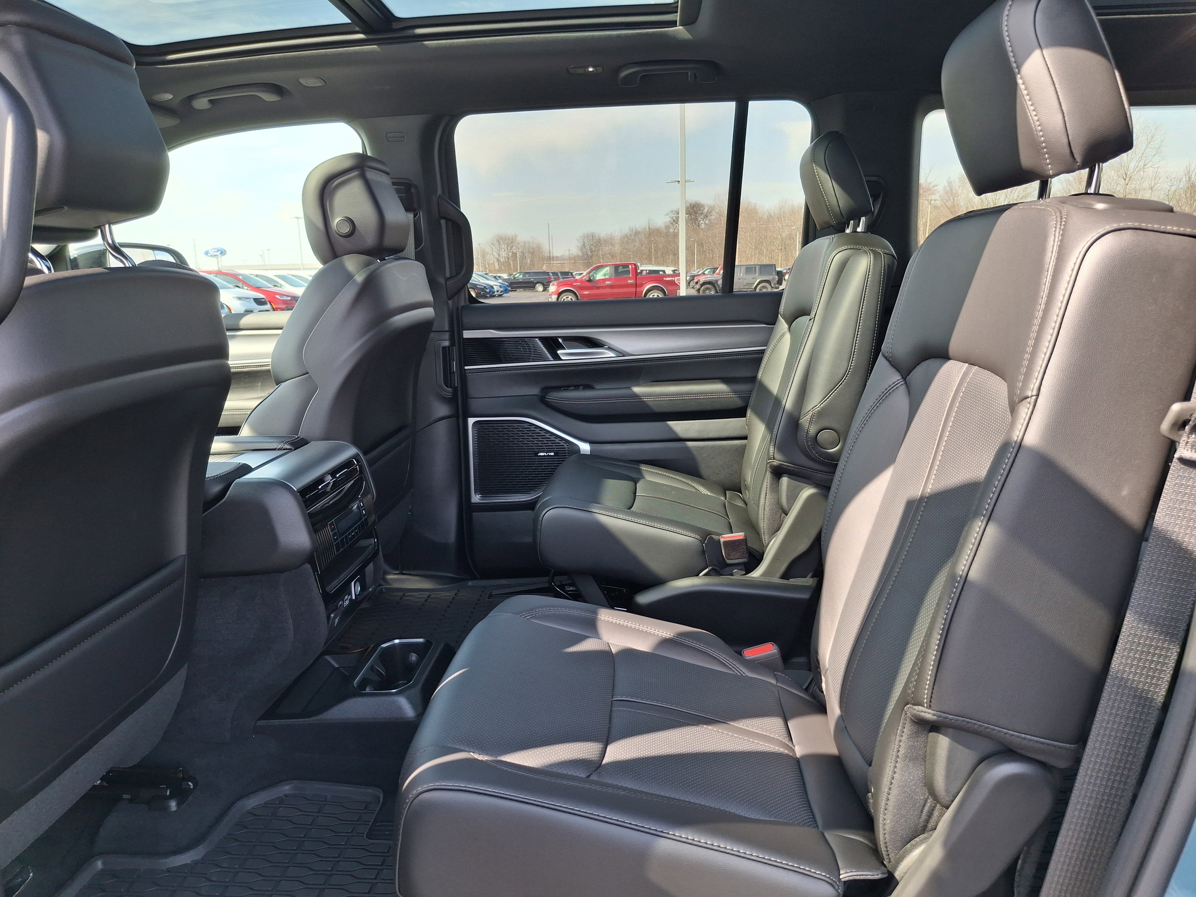 2026 Jeep Grand Wagoneer Upland