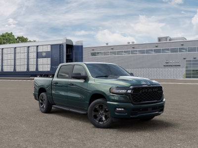 2026 RAM 1500 Express 4x4 Crew Cab 5'7 Box