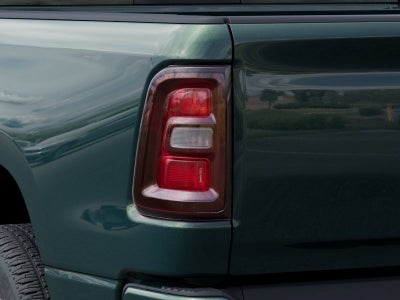 2026 RAM 1500 Express 4x4 Crew Cab 5'7 Box
