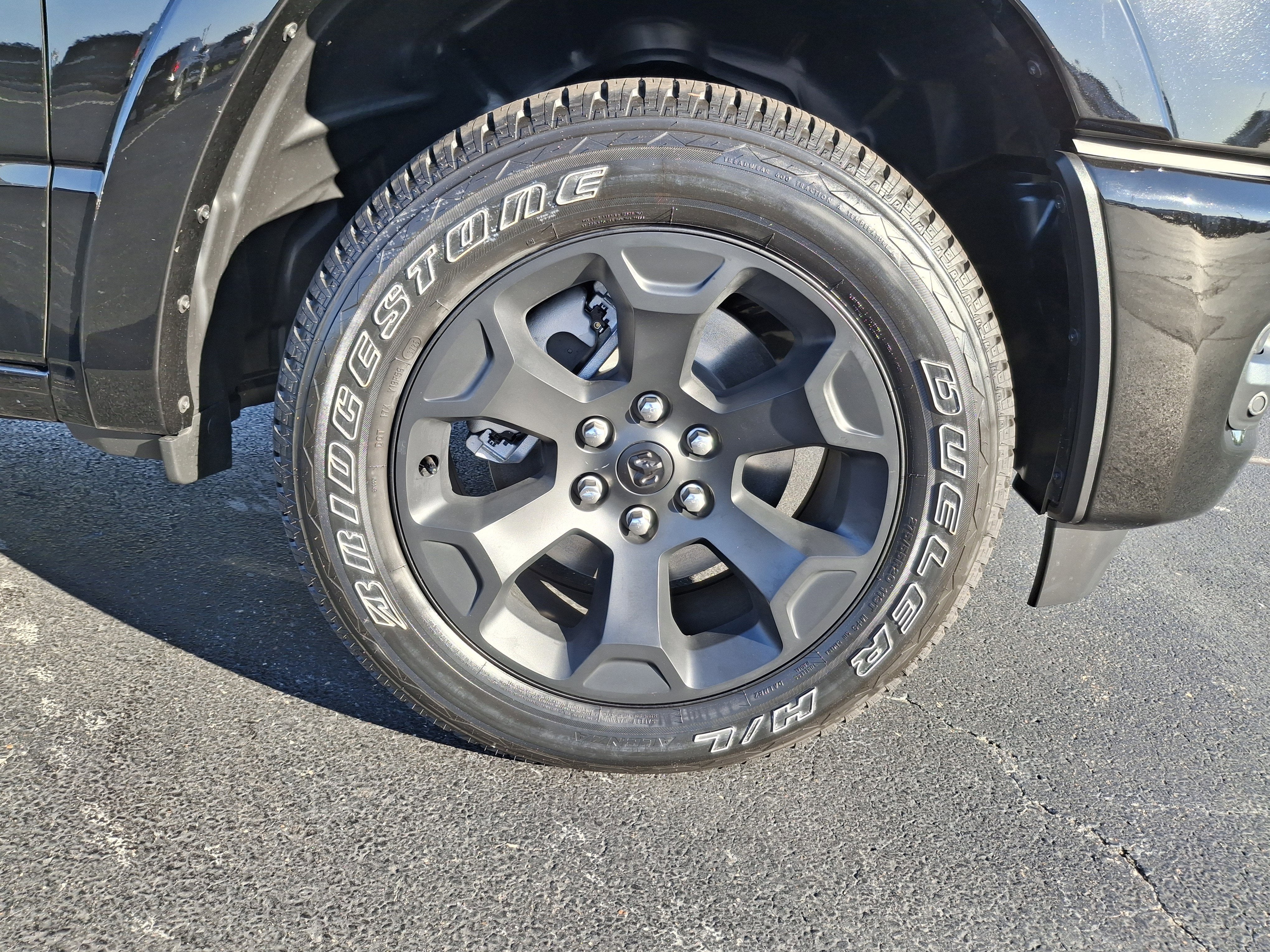 2026 RAM 1500 Big Horn 4x4 Crew Cab 5'7 Box