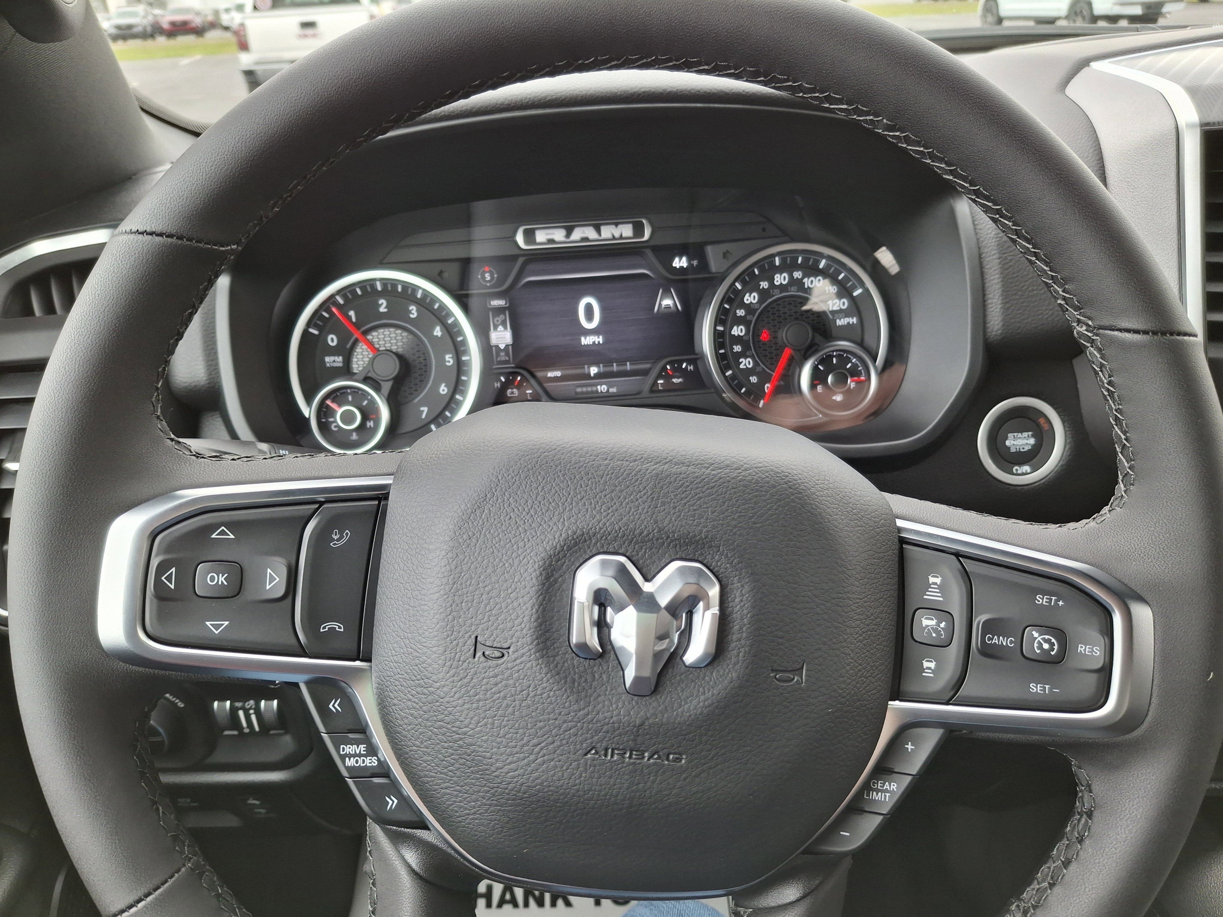 2026 RAM 1500 Big Horn 4x4 Crew Cab 5'7 Box