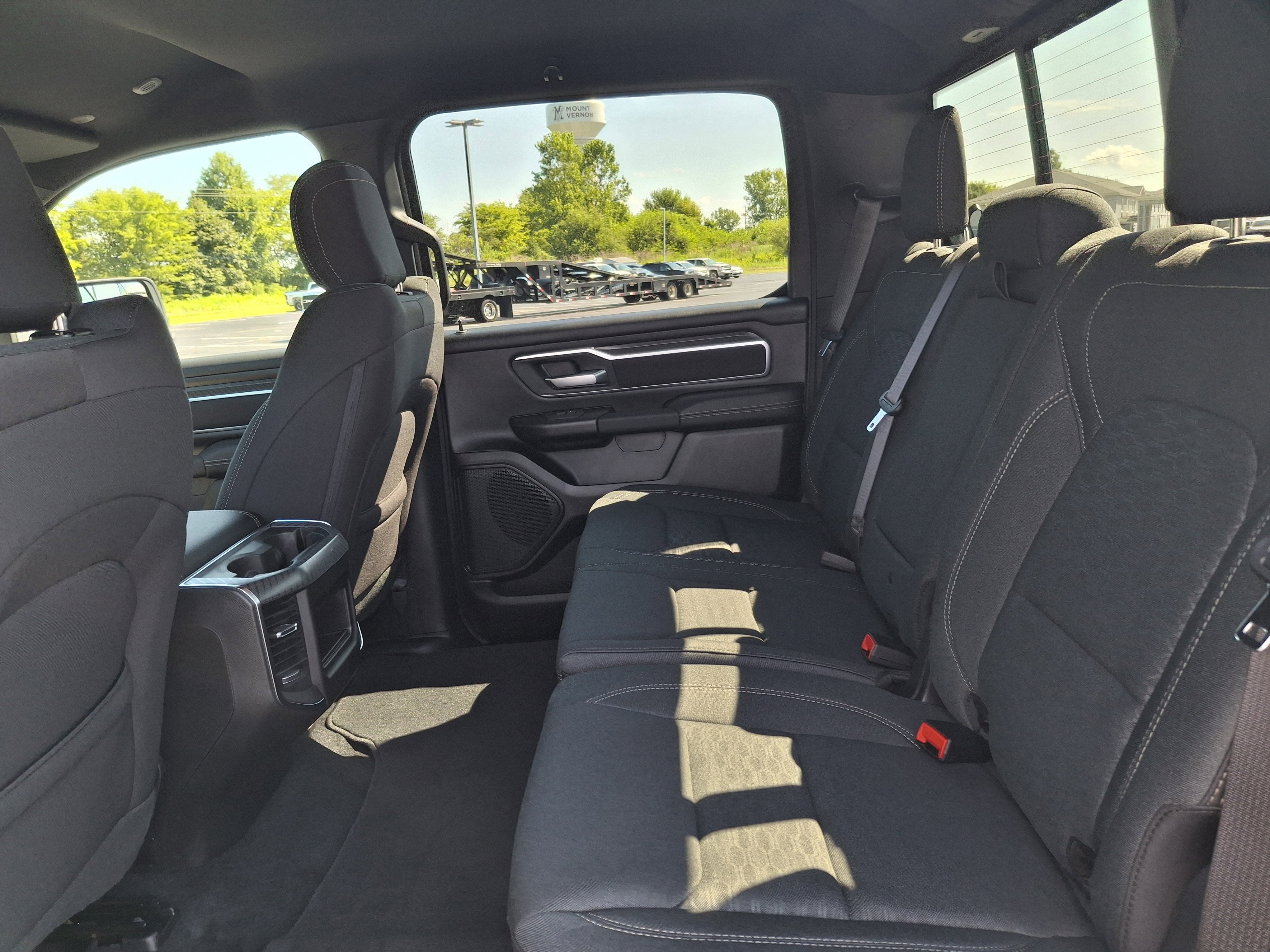 2026 RAM 1500 Big Horn 4x4 Crew Cab 5'7 Box